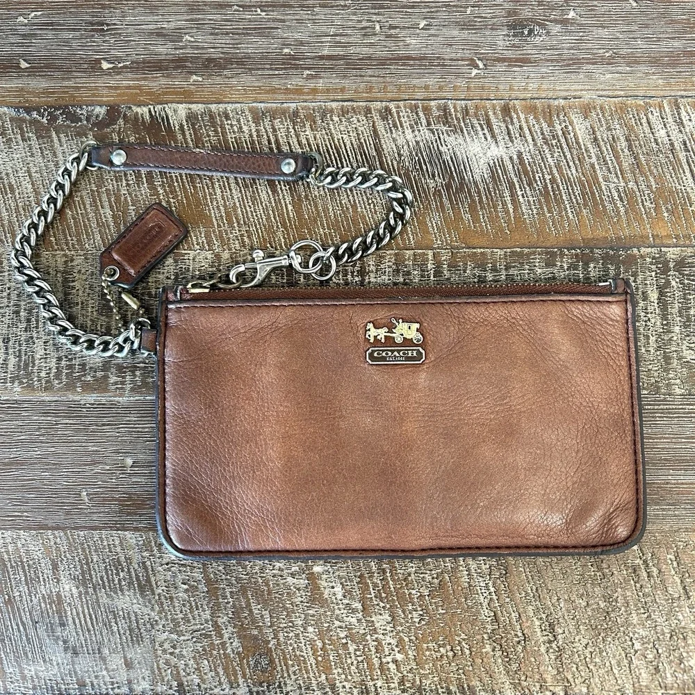 VTG Coach Madison Collection Chain Wristlet Y2k Leather Brown Logo Zip Money 90s